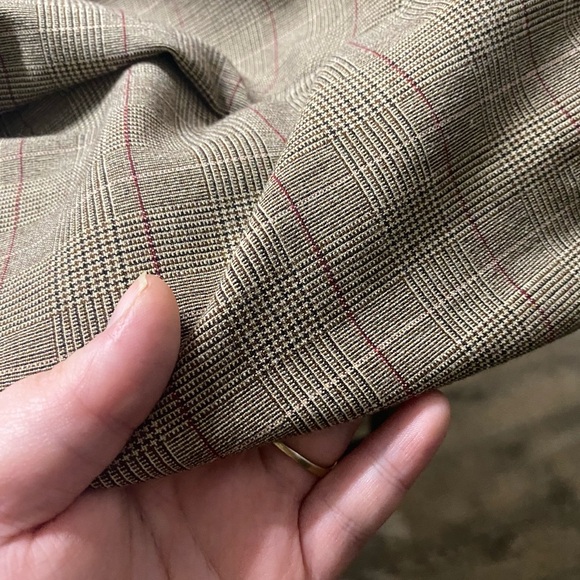 Blazer - Picture 5 of 5